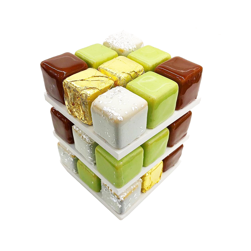 Подставка для торта акрил белый "Кубик-Рубик"17,5*17,5см